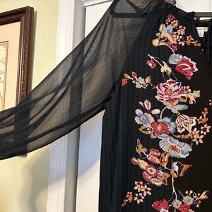 This gorgeous dress has great Johnny Was esque vibes!